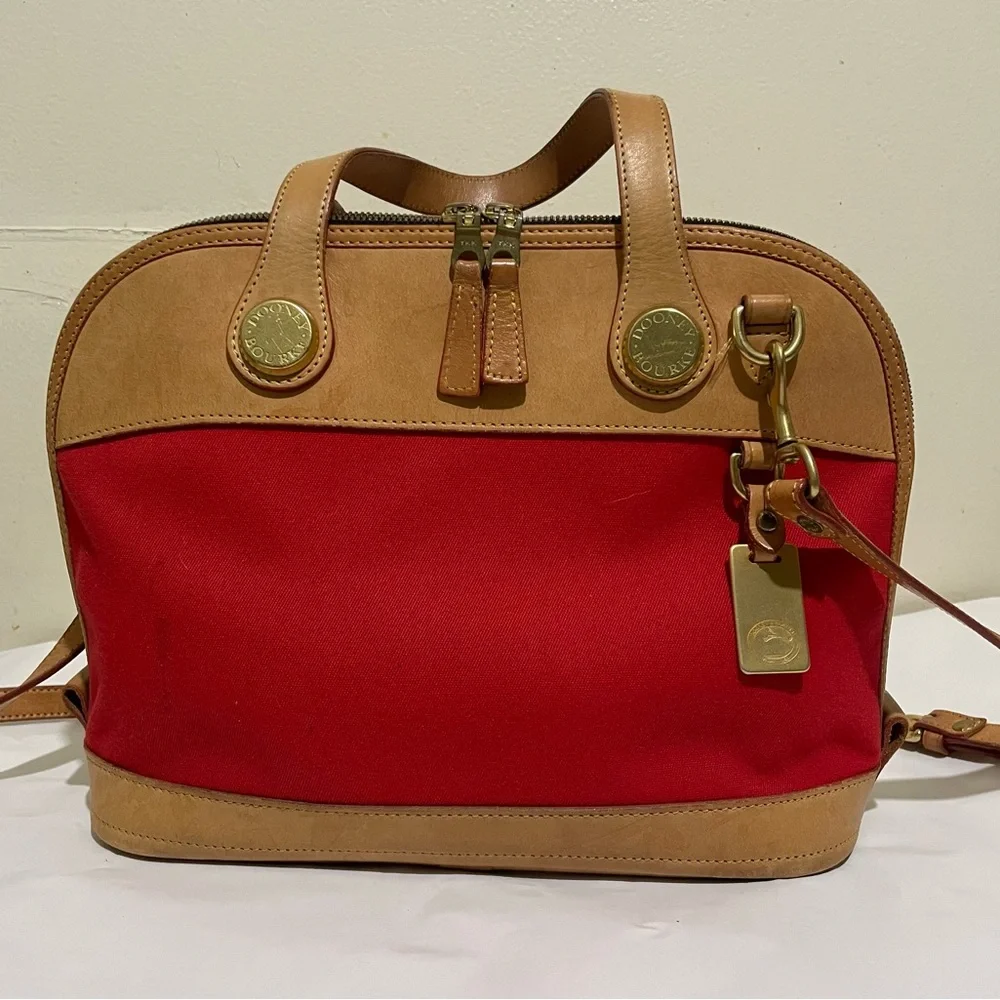 Dooney & Bourke shoulder bag